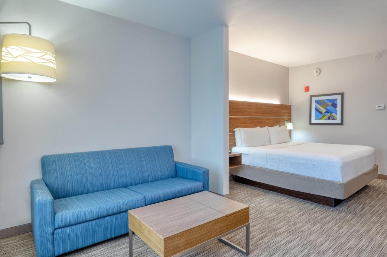 Holiday Inn Express Troy By Ihg Exterior photo
